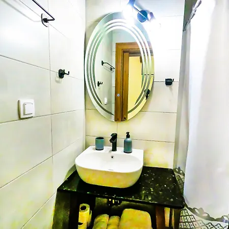 Apartament μοναδικό το κελάρι με Roof Garden